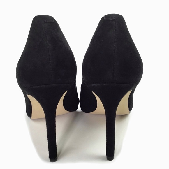 Neiman Marcus NWT Black Suede Heels. Sz 7.5 - Picture 3 of 5